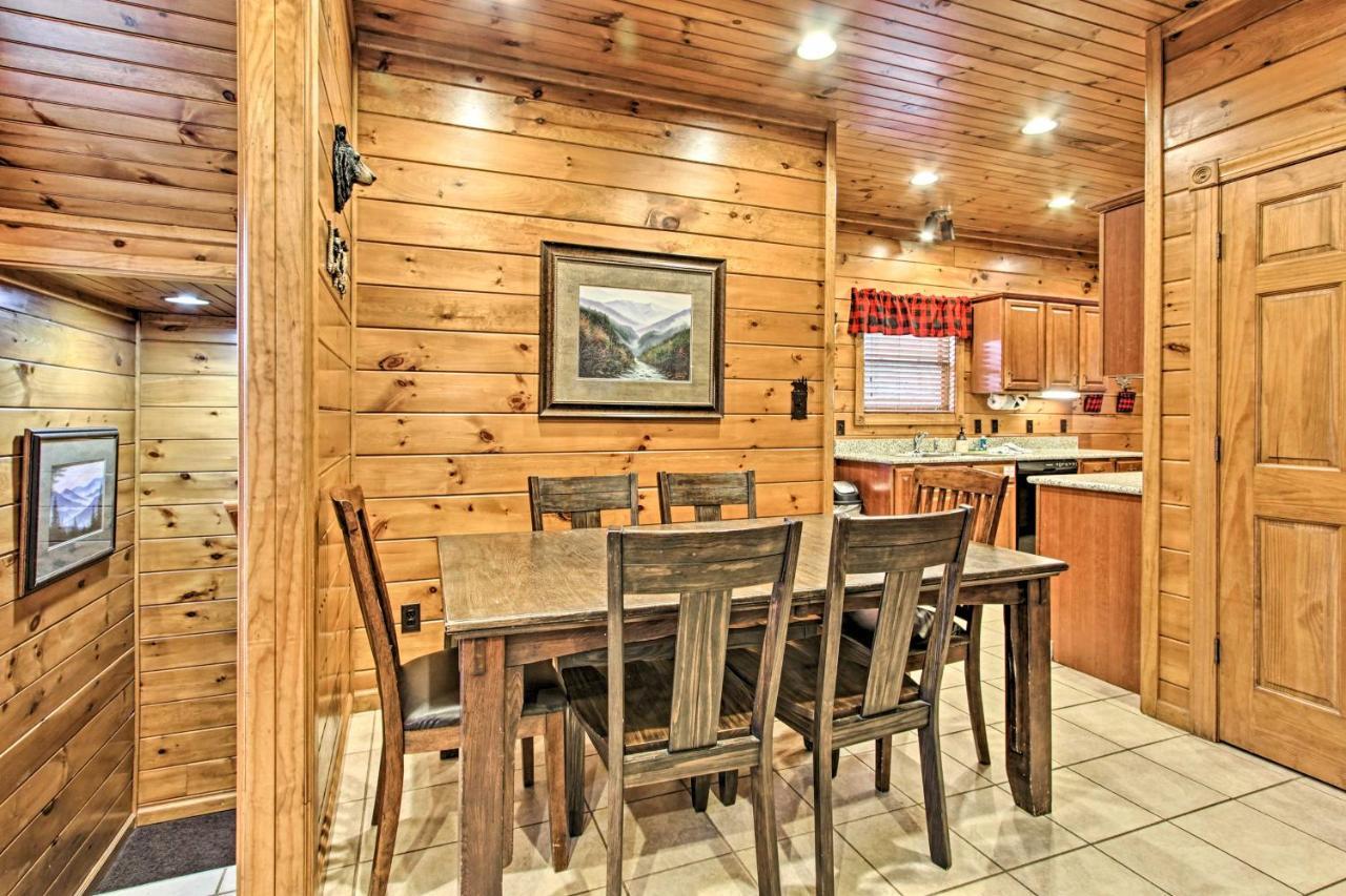 Cabin With Pool Access About 3 Mi To Downtown Gatlinburg Luaran gambar
